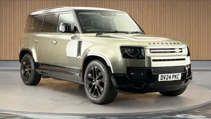 Used Land Rover Defender HSE Dynamic 250 HP (183 kW) 2024 Green SUV
