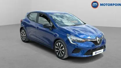 Used Renault Clio Evolution 145 HP (106 kW) 2023 Blue Hatchback