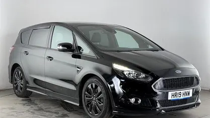 Used Ford S-MAX ST-Line 190 HP (139 kW) 2019 MPV