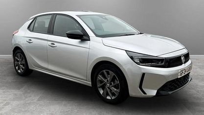 Używany Vauxhall Corsa Design Edition 75 KM (55 kW) 2024 Szary Hatchback
