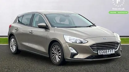 Used Ford Focus Titanium 150 HP (110 kW) 2019 Silver Hatchback