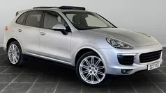Silver Used 2017 Porsche Cayenne Platinum Edition SUV | £17,995 (Fair price)