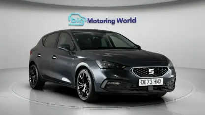 Used Seat Leon SE Dynamic 110 HP (80 kW) 2023 Grey Hatchback