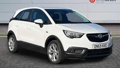 White Used 2019 Vauxhall Crossland X S SUV | £7,121 (Fair price)