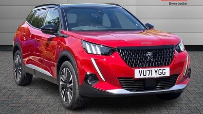 Używany Peugeot 2008 Premium 155 KM (114 kW) 2022 SUV