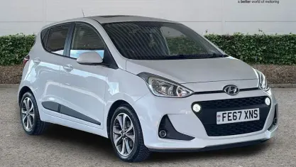 Used Hyundai i10 Premium SE 88 HP (64 kW) 2020 Hatchback