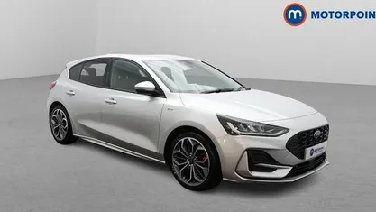 Used 2023 Ford Focus ST-Line X Hatchback | £17,199 (Fair price)