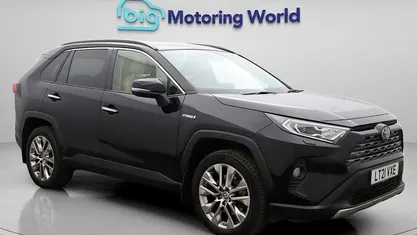 Used Toyota RAV4 218 HP (160 kW) 2025 SUV