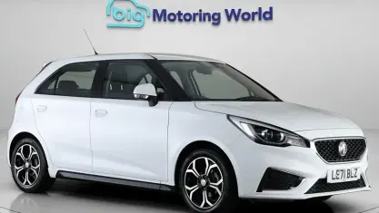 Begagnad MG MG3 Exclusive 106 HK (77 kW) 2024 Halvkombi