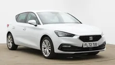Metallic nevada white Used 2022 Seat Leon SE Dynamic Hatchback | £14,990 (Fair price)