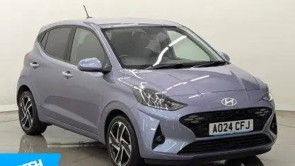 Used Hyundai i10 Premium 67 HP (49 kW) 2023 Blue Hatchback