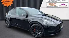 Black Used 2023 Tesla Model Y Performance SUV | £33,990 (Fair price)