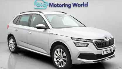 Begagnad Mercedes A180 Executive 116 HK (85 kW) 2020 Grå Halvkombi