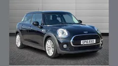 Black Used 2016 Mini Cooper D Hatchback | £8,750 (Fair price)