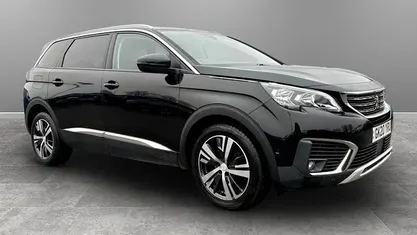 Used Peugeot 5008 Allure 131 HP (96 kW) 2020 Estate