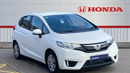 Używany Honda Jazz S 102 KM (75 kW) 2017 Hatchback