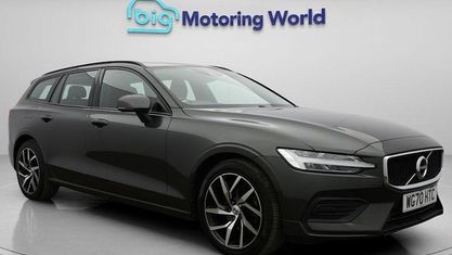 Begagnad Volvo V60 Momentum 150 HK (110 kW) 2020 Grå Kombi