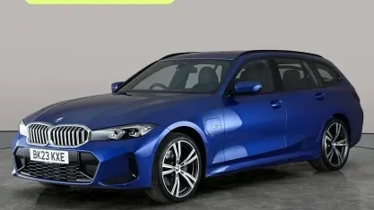 Used BMW 330e M Sport 292 HP (214 kW) 2023 Blue Estate