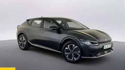 Begagnad Kia EV6 Air 167 kW (228 HK) 2023 Grå SUV