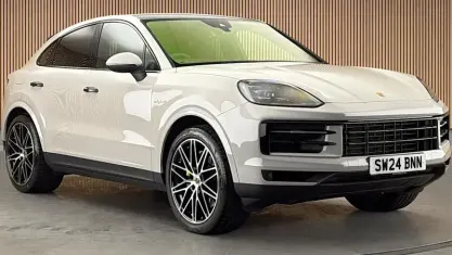Used Porsche Cayenne 470 HP (345 kW) 2025 SUV
