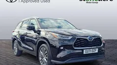 Black Used 2021 Toyota Highlander SUV | £34,500 (Fair price)