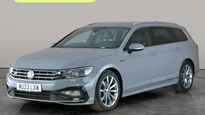 Used VW Passat R-line 150 HP (110 kW) 2023 Grey Estate