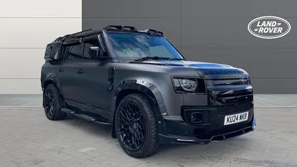 Used Land Rover Defender HSE Dynamic 300 HP (220 kW) 2024 SUV