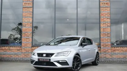 Used Seat Leon Black Edition 150 HP (110 kW) 2020 Silver Hatchback