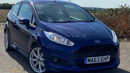 Used Ford Fiesta Zetec 125 HP (91 kW) 2013 Blue Hatchback
