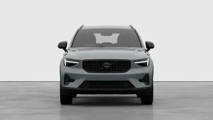 New Volvo XC40 Plus 197 HP (144 kW) 2026 Crystal white SUV