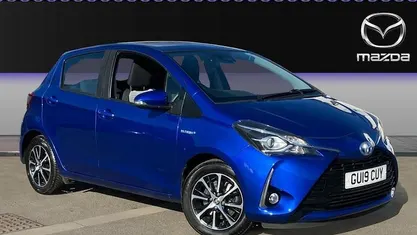 Used Toyota Yaris Hybrid 101 HP (74 kW) 2019 Hatchback