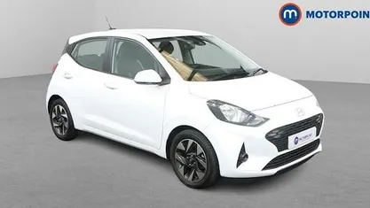 Used 2025 Hyundai i10 Advanced Hatchback | £12,499 (Fair price)