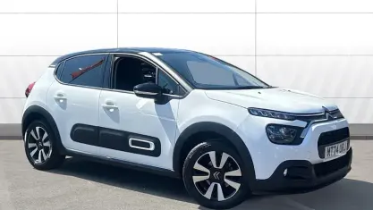 Used Citroën C3 PureTech 83 HP (61 kW) 2024 White Hatchback