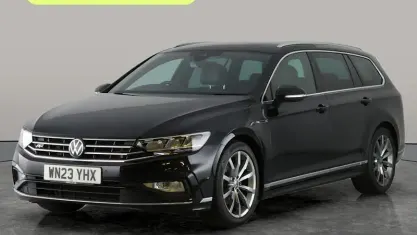 Used VW Passat R-line 150 HP (110 kW) 2023 Black Estate