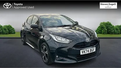 Used 2025 Toyota Yaris Hybrid Design Hatchback | £20,511 (Fair price)