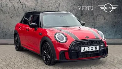 Used Mini Cooper Hatch 136 HP (100 kW) 2021 Hatchback