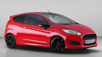 Used Ford Fiesta Zetec 140 HP (102 kW) 2016 Red Hatchback