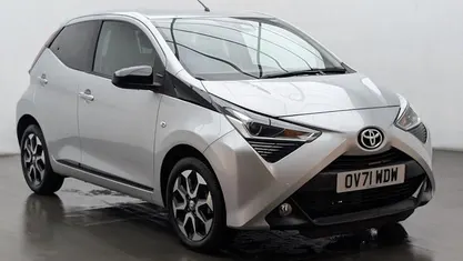 Silver Used 2021 Toyota Aygo Trend Hatchback | £10,650 (Fair price)