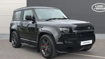 Used Land Rover Defender HSE Dynamic 349 HP (256 kW) 2024 SUV