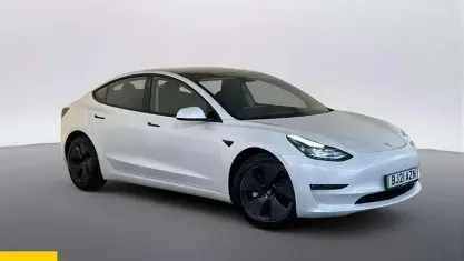 Käytetty Tesla Model 3 Long Range AWD 258 kW (351 HP) 2023 Sedan