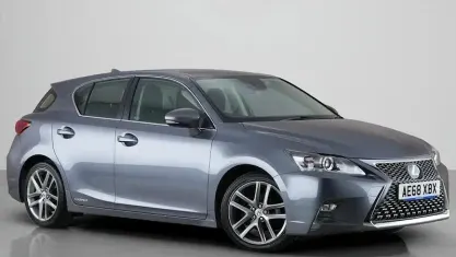 Used Lexus CT200h 136 HP (100 kW) 2018 Grey Hatchback