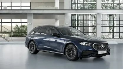 Novo Mercedes E300 Urban 313 HP (230 kW) 2026 Sedan