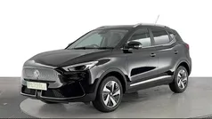 Used 2022 MG ZS Trophy Connect Sedan | £18,220 (Fair price)