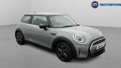 Used Mini Cooper Classic 136 HP (100 kW) 2022 Hatchback