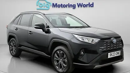 Used Toyota RAV4 Design 218 HP (160 kW) 2025 SUV