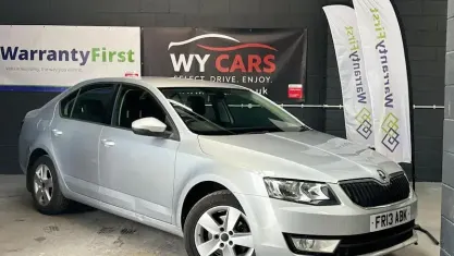 Begagnad Skoda Octavia SE 105 HK (77 kW) 2015 Halvkombi