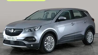 Used Vauxhall Grandland X S 131 HP (96 kW) 2019 SUV