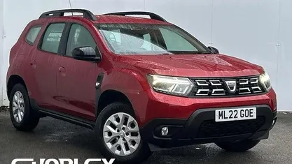 Used Dacia Duster Comfort 131 HP (96 kW) 2022 Red SUV