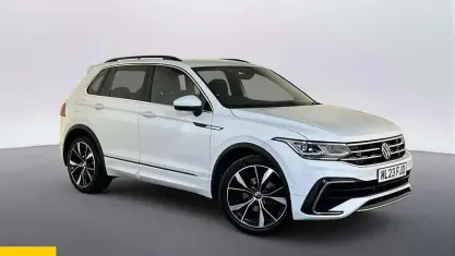 Usado VW Tiguan R-line 150 CV (110 kW) 2023 Blanco SUV