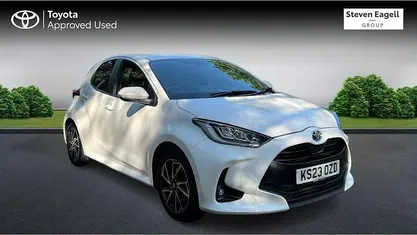 Used Toyota Yaris Hybrid Design 116 HP (85 kW) 2025 Hatchback